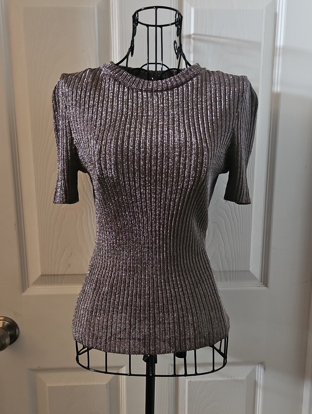 H&M Pull-Over Ribbed Top